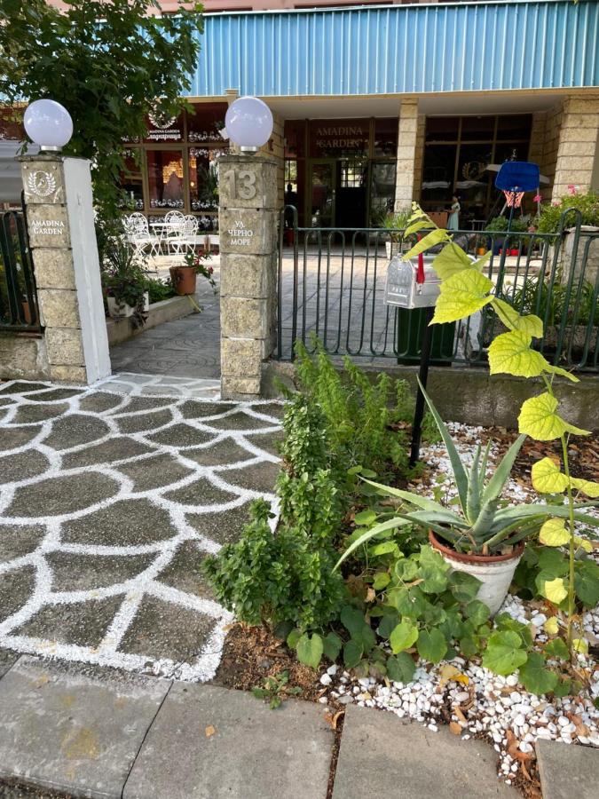 Amadina Garden Hotel Lozenets Exterior photo