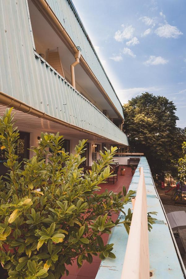 Amadina Garden Hotel Lozenets Exterior photo