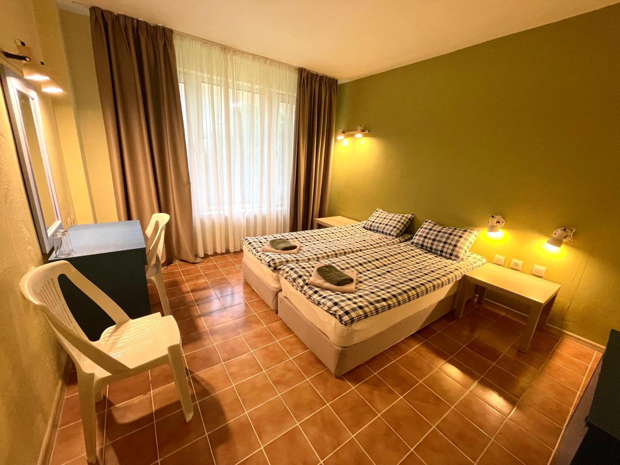 Amadina Garden Hotel Lozenets Exterior photo